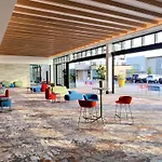 Sheraton Laval Hotel