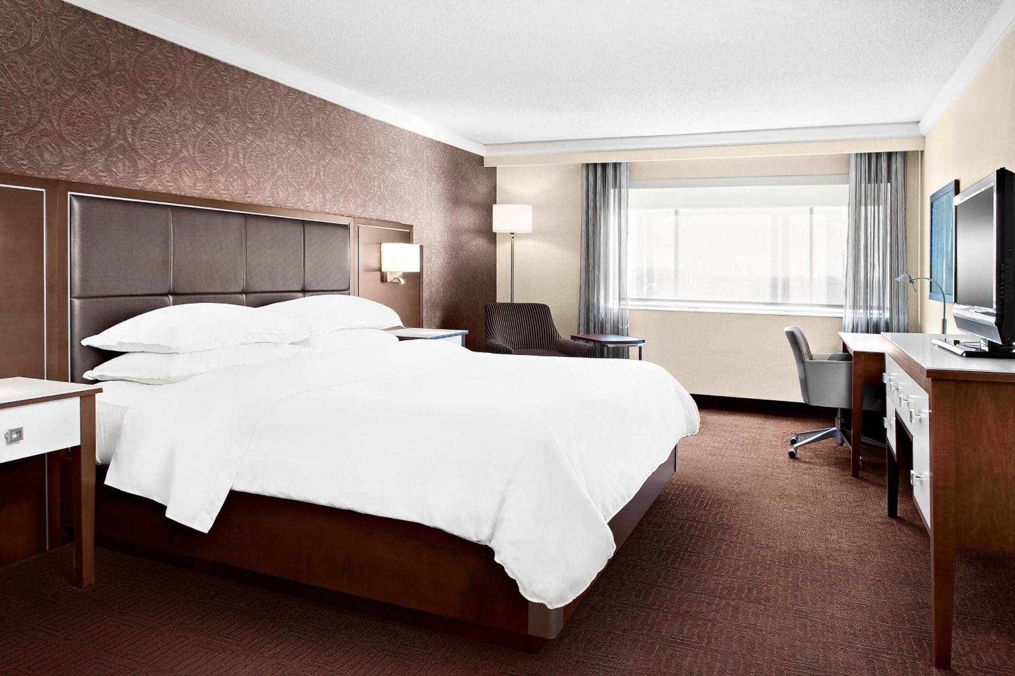 Sheraton 4*