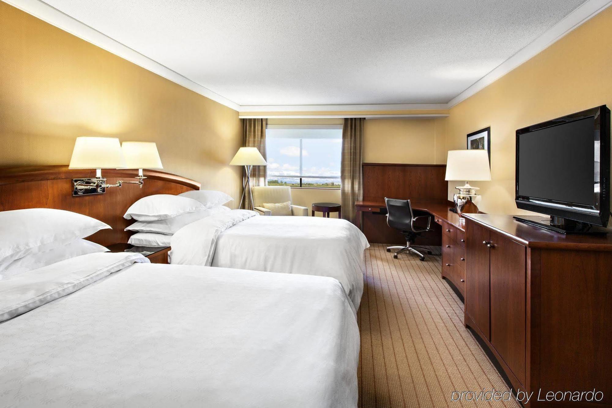 Sheraton Hotel 4*